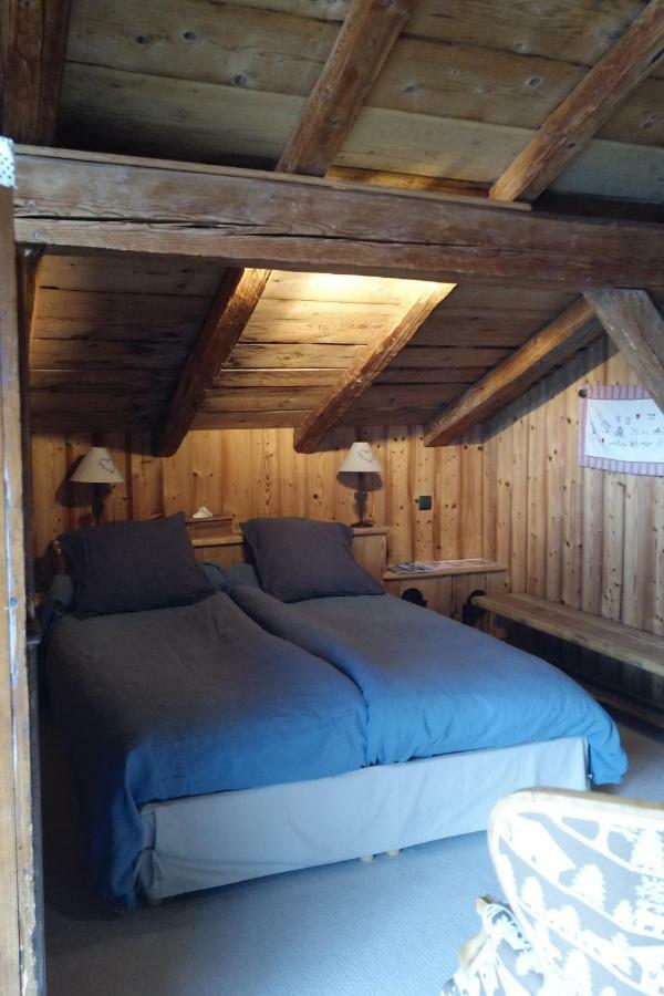 Chambre d'Hôtes La ferme d'en bas Samoëns Extérieur photo