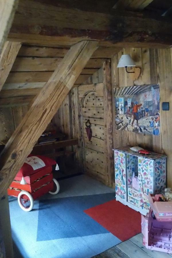 Chambre d'Hôtes La ferme d'en bas Samoëns Extérieur photo