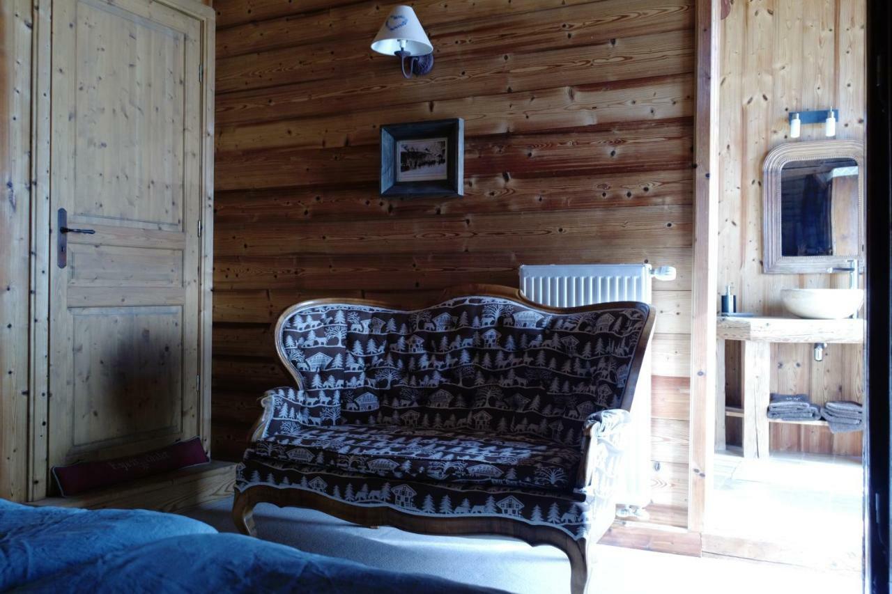 Chambre d'Hôtes La ferme d'en bas Samoëns Extérieur photo